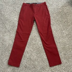 Banana Republic Mason Chino - 30x32 Never worn!